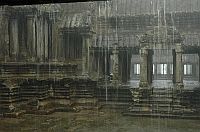 Angkor Wat w deszczu.